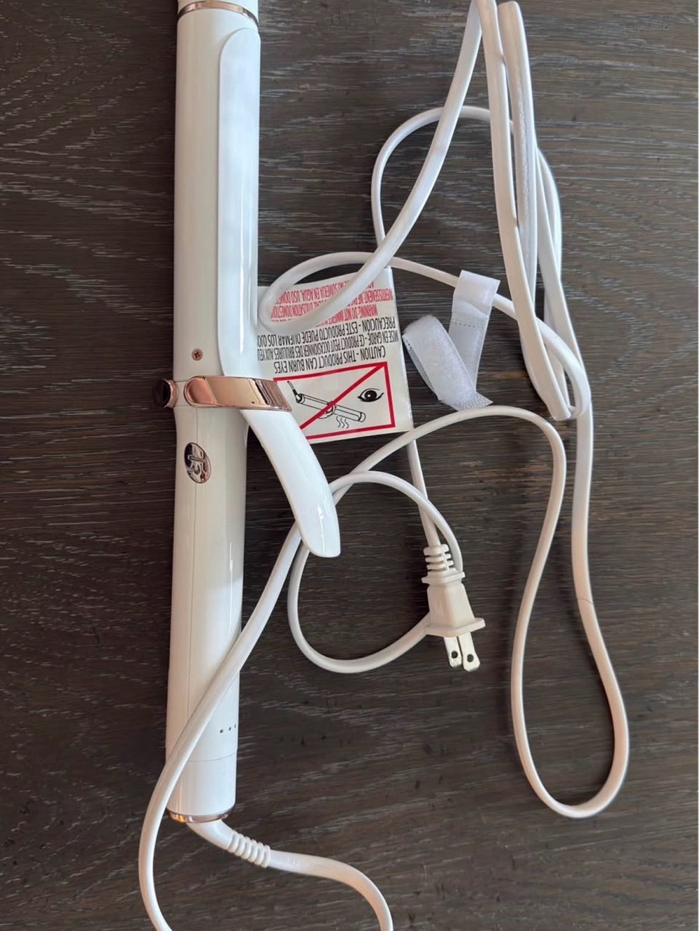 T3 1-1/4 inch SinglePass Curl Professional Curling Iron